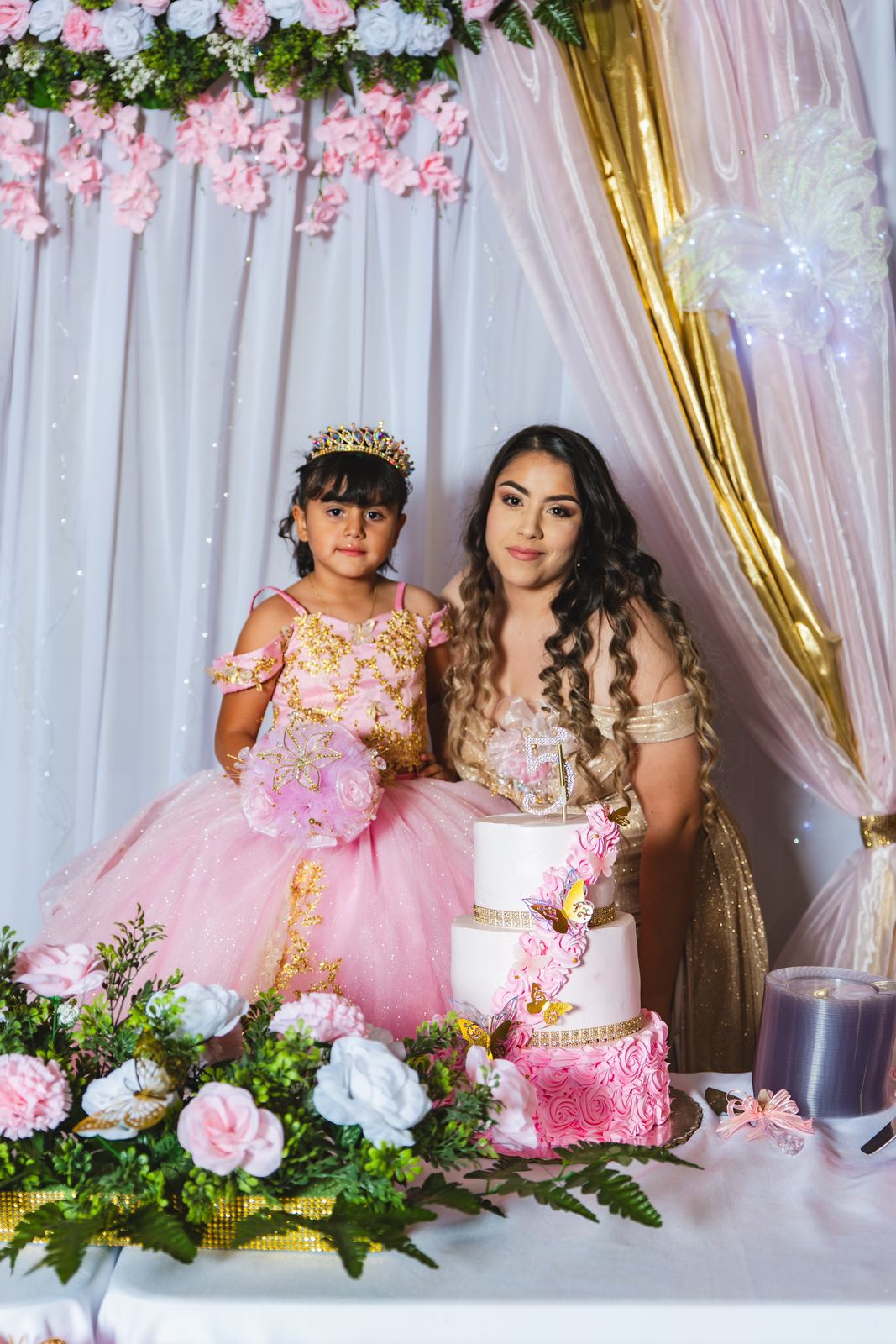 Quinceañera portrait by MCT Studios
