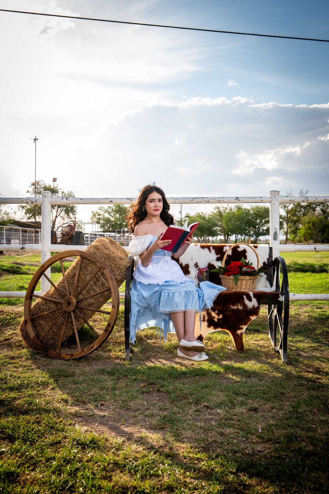 Quinceañera portrait by MCT Studios