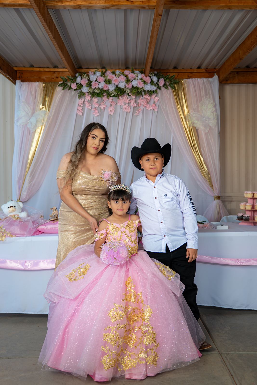 Quinceañera portrait by MCT Studios
