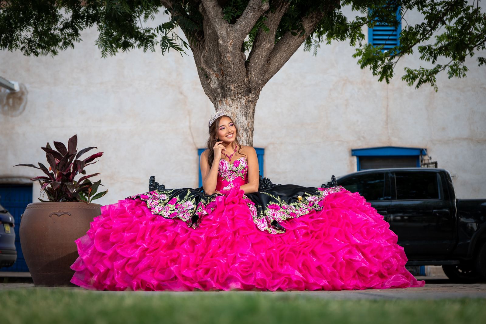 Quinceañera portrait by MCT Studios